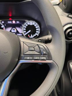 2024 Nissan JUKE ST+