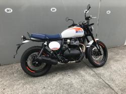 2025 Royal Enfield
Bear 650