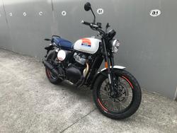 2025 Royal Enfield
Bear 650