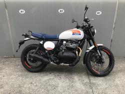 2025 Royal Enfield
Bear 650