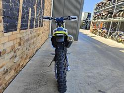 2024 HUSQVARNA FE 450 ENDURO WHITE