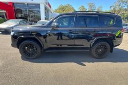 2025 Toyota Landcruiser GR Sport