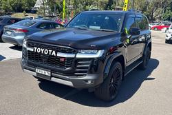 2025 Toyota Landcruiser GR Sport