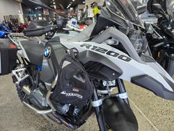 2018 BMW Motorrad R1200 GS ADVENTURE PEARL WHITE METALLIC