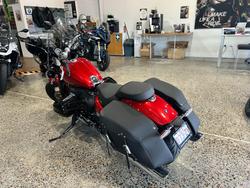 2025 BMW Motorrad R 18 CLASSIC HIGHLINE RACING RED