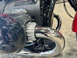 2025 BMW Motorrad R 18 CLASSIC HIGHLINE RACING RED