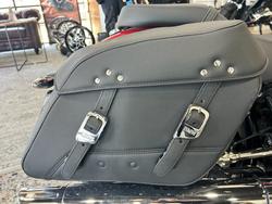 2025 BMW Motorrad R 18 CLASSIC HIGHLINE RACING RED