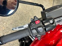 2025 BMW Motorrad R 18 CLASSIC HIGHLINE RACING RED