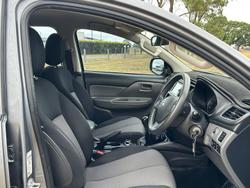 2017 Mitsubishi Triton GLX