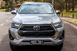 2022 Toyota Hilux SR5