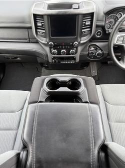 2024 RAM 1500 Big Horn (5-7 Tub)