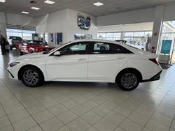 2025 Hyundai
                i30 Elite Hybrid