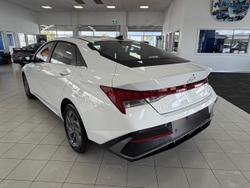 2025 Hyundai
                i30 Elite Hybrid