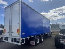 2025 Hino Fs -700 Series FS2632 White