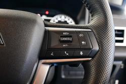 2025 Mitsubishi Outlander LS