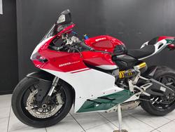 2015 DUCATI 899 PANIGALE Red