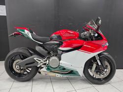 2015 DUCATI 899 PANIGALE Red
