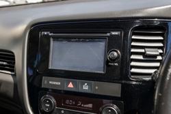 2016 Mitsubishi Outlander LS