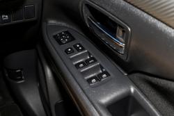 2016 Mitsubishi Outlander LS