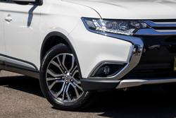 2016 Mitsubishi Outlander LS