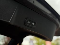 2022 Volvo XC40 Plus B4