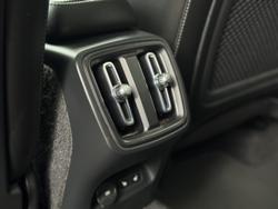 2022 Volvo XC40 Plus B4