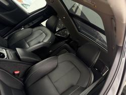 2022 Volvo XC40 Plus B4