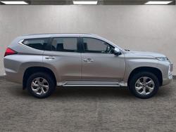 2024 Mitsubishi Pajero Sport