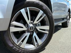 2024 Isuzu MU-X LS-T