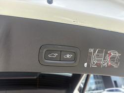 2021 Volvo XC40 T4 Inscription