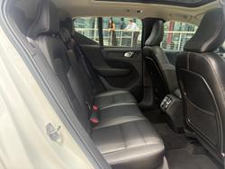 2021 Volvo XC40 T4 Inscription