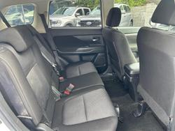 2016 Mitsubishi Outlander LS