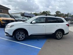 2016 Mitsubishi Outlander LS