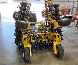 0 SERAFIN ULTISOW S1260 CENTRE ONLY HI LIFT SINGLE DISC SEEDER YELLOW