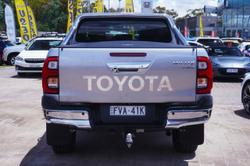 2023 Toyota Hilux SR5