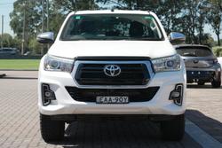 2018 Toyota Hilux SR5