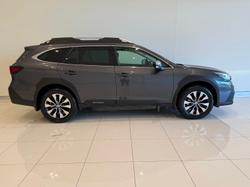 2022 Subaru Outback AWD Touring