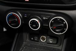 2024 Hyundai Venue Active