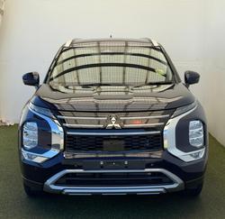 2025 Mitsubishi Outlander LS