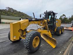 2016 Caterpillar 140M3