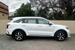 2022 Kia Sorento Sport