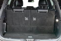 2023 Ford Everest Platinum