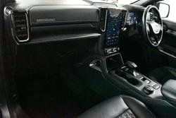 2023 Ford Everest Platinum