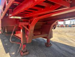 Howard Porter Tri Axle Drop Deck With Bi-Fold Ramps