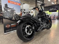 2025 Harley-Davidson Breakout 117 (FXBR) Softail Black
