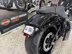 2025 Harley-Davidson Breakout 117 (FXBR) Softail Black