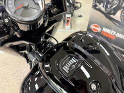 2025 Harley-Davidson Breakout 117 (FXBR) Softail Black