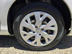 2017 Toyota Yaris Ascent