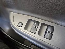 2017 Mitsubishi Triton GLX Plus (4x4)