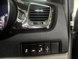 2019 Kia Carnival Platinum YP MY19 Silky Silver